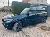 BMW X5 xDrive30d  - BMW X5: 30d Xdrive