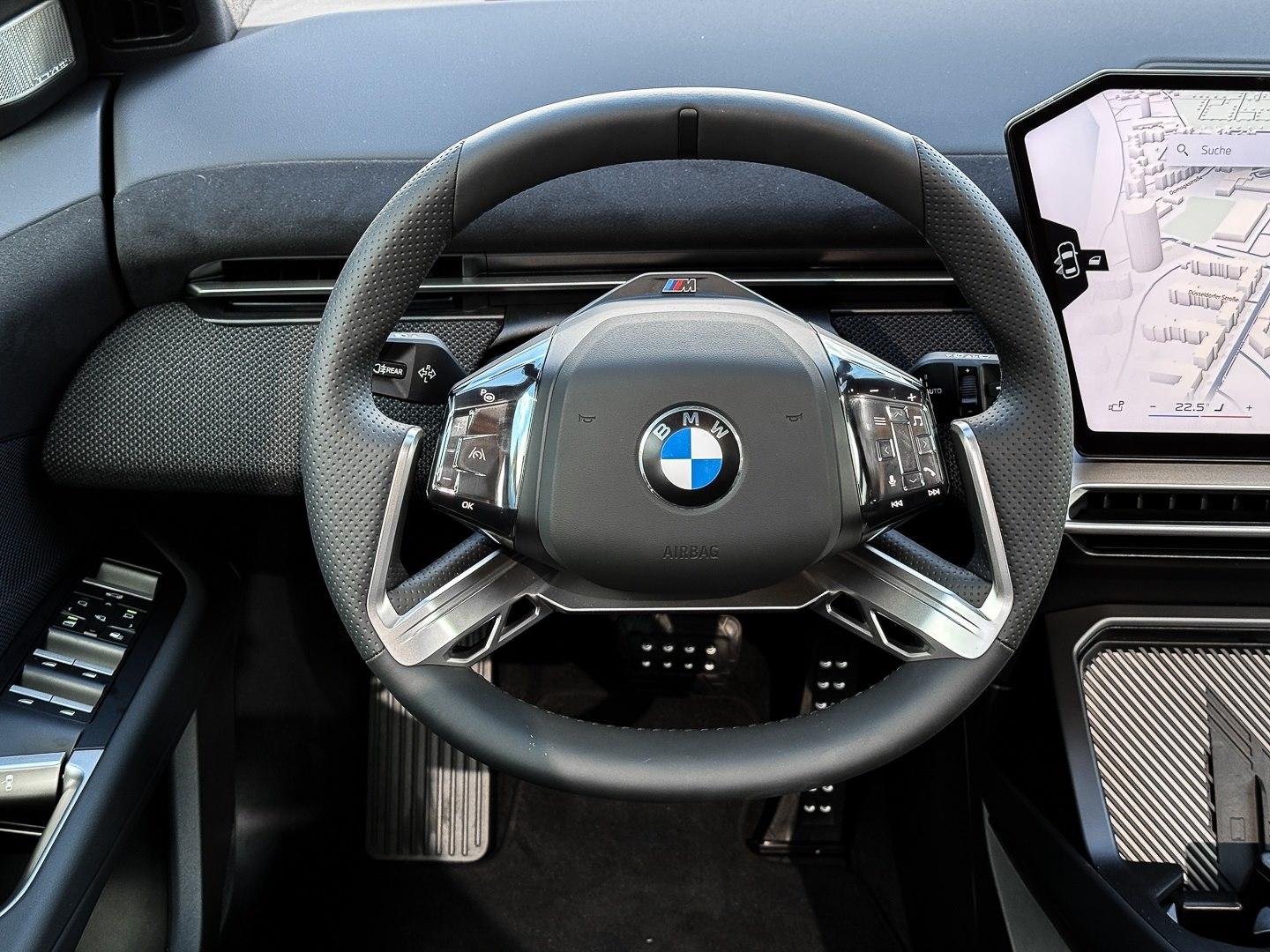 BMW iX3 40 SOFORT VERFÜGBAR * M Sport Pro * AC-Laden