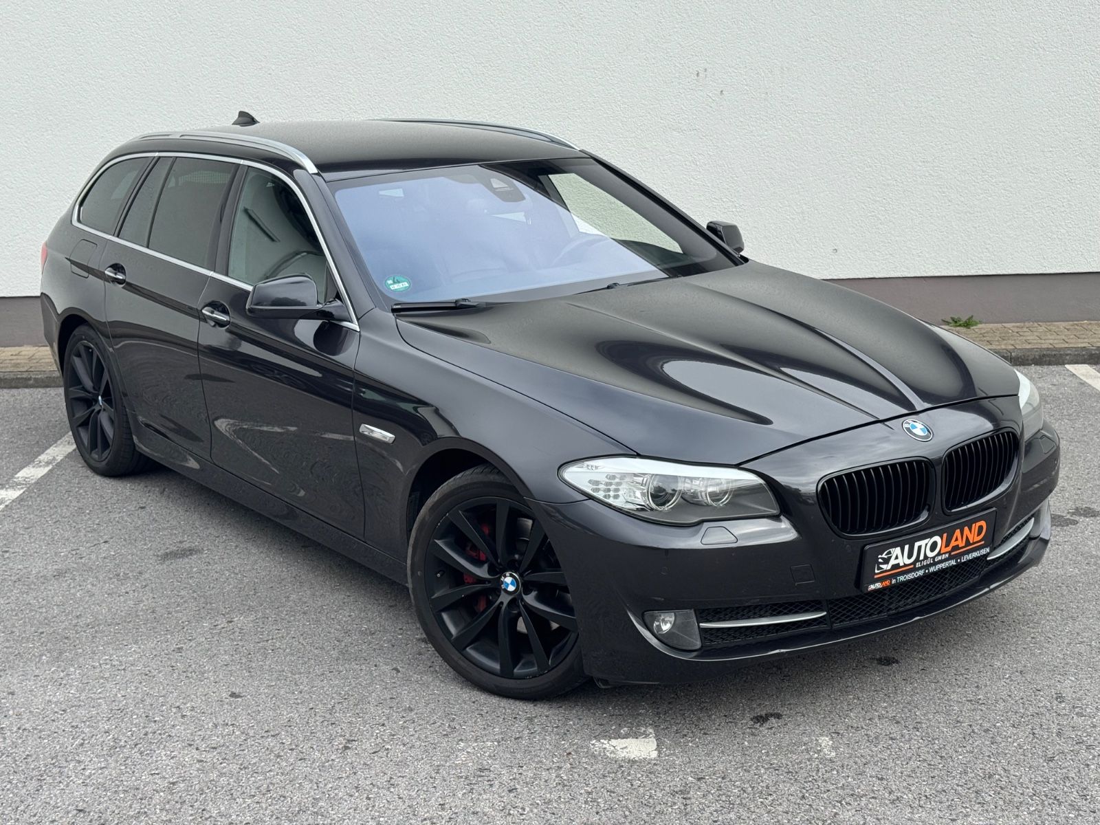 BMW BMW 525d Touring xDrive*AUTOM*XENON*NAVI*HEAD-UP*K