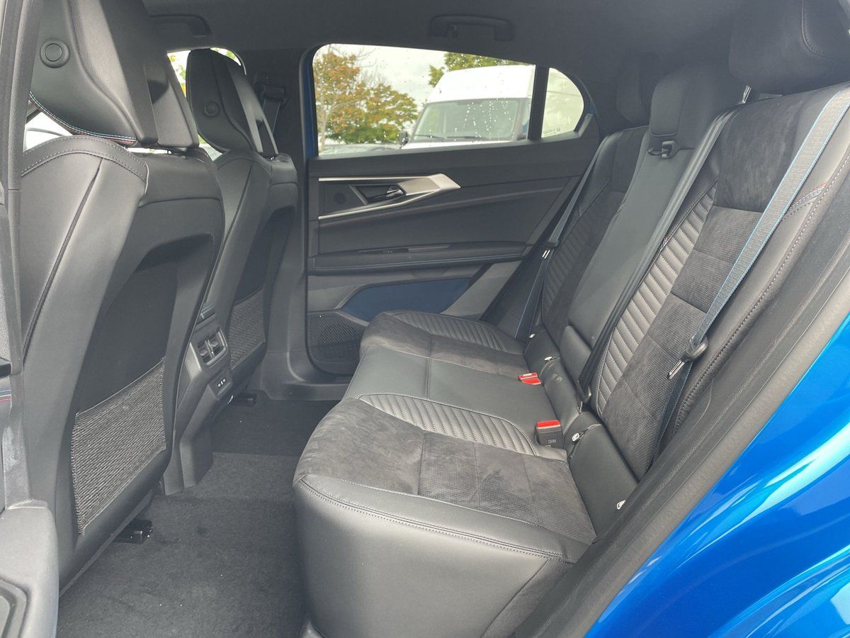 Renault Rafale - Bild 11