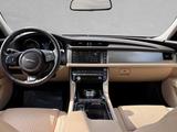 Jaguar XF 20d Aut. Prestige Schiebedach Winter-Paket - Jaguar XF: Limousine