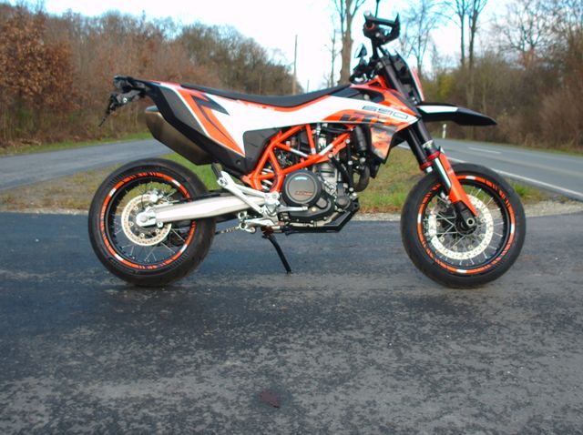 KTM 690 SMC  R