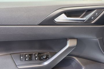 Volkswagen Polo VI 1.0 MPI AID+FRONT+LANE+LED+ALLWETTER