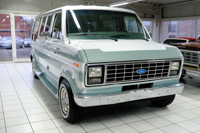 Ford Econoline 5.8 V8/Erstlack/Einmaliger Innenraum