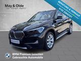 BMW X1 SDRIVE18i xLine LED AHK NAVI RFK T-LEDER El.  - BMW X1 aus 2021
