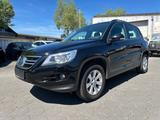 Volkswagen Tiguan Track & Field 4Motion - Volkswagen Tiguan: Track Field