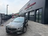 Opel Astra K Dynamic*AHK*NAVI*KAMERA*AUTOMATIK*PDC - Opel Astra Dynamic mit Diesel-Antrieb
