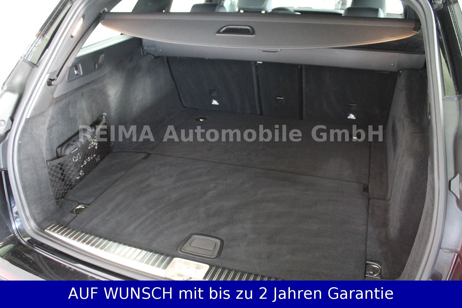 Fahrzeugabbildung Mercedes-Benz E 200 T, AMG-Line, LED Scheinwerfer, AHK