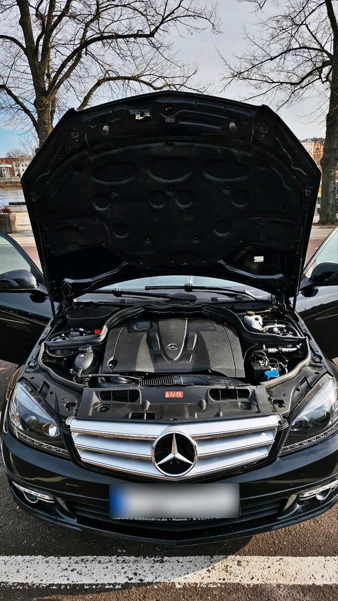 Mercedes-Benz C220 2008 — photo 7