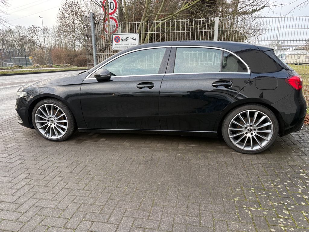 Image of Mercedes-Benz A 200