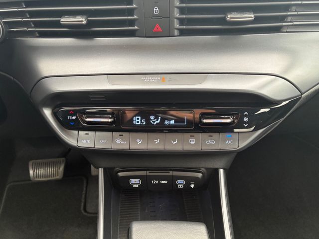 Fahrzeugabbildung Hyundai i20 Trend Mild-Hybrid >17.000KM/AUT/KAM/NAV<