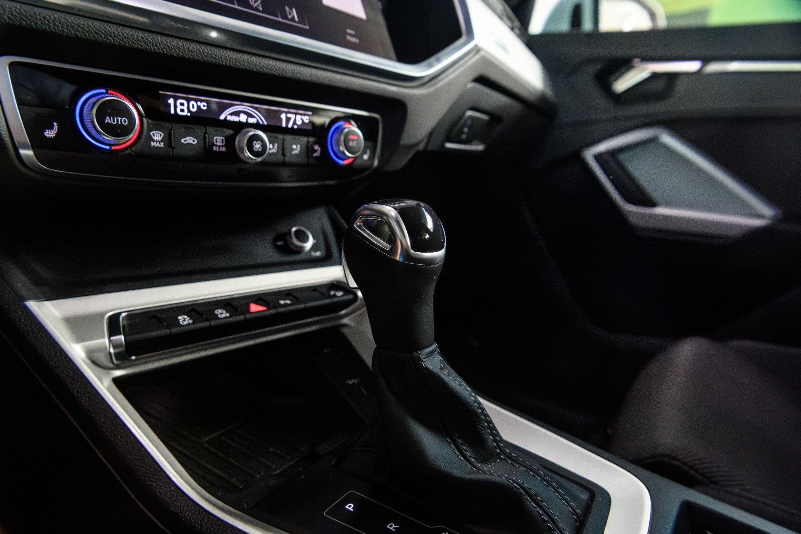 Fahrzeugabbildung Audi Q3 35 TFSI advanced +LED +elektr. Klappe