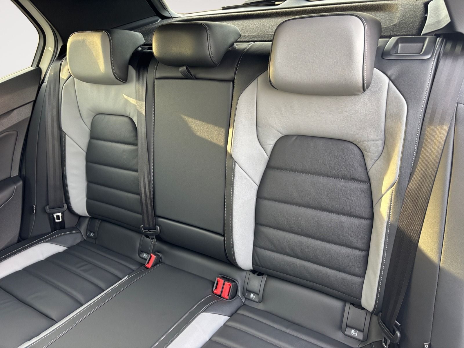 Volkswagen Golf - Bild 14