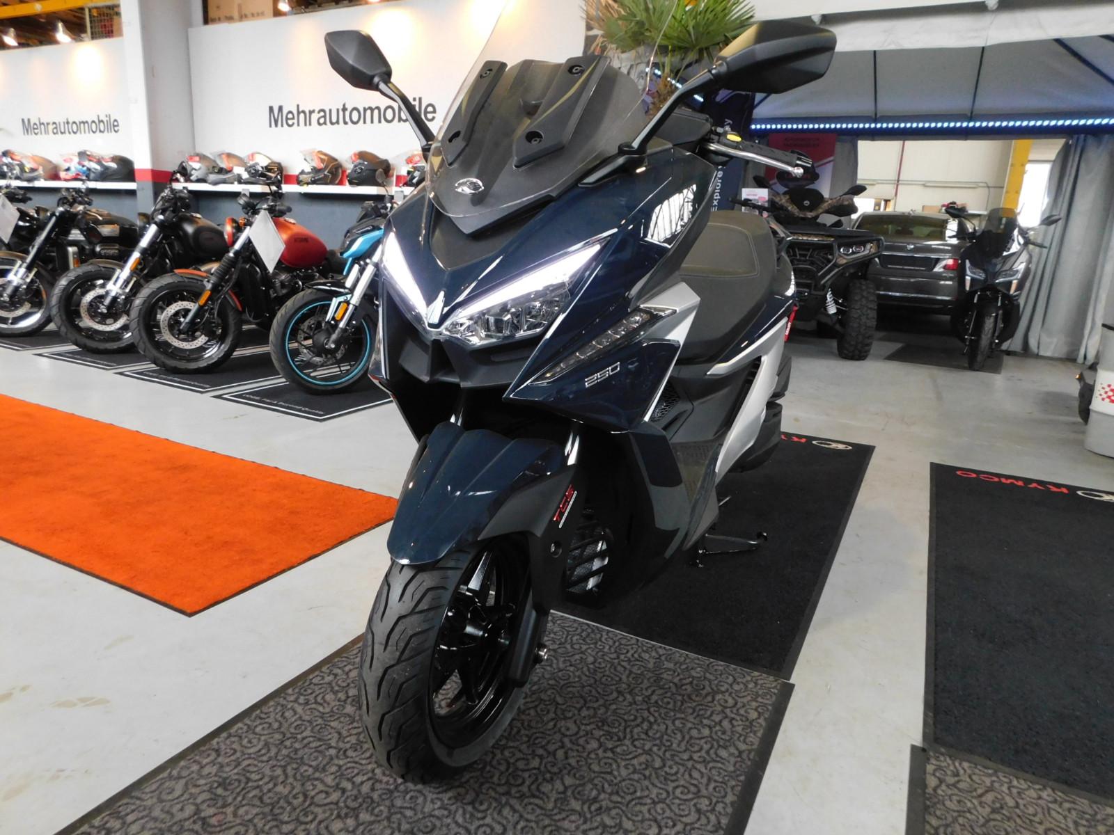 Kymco X-Town ST250i*freier Duchstieg*LED*ABS+TSC