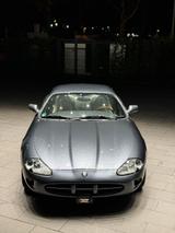 Jaguar XK8 - Jaguar XK8 aus 1996