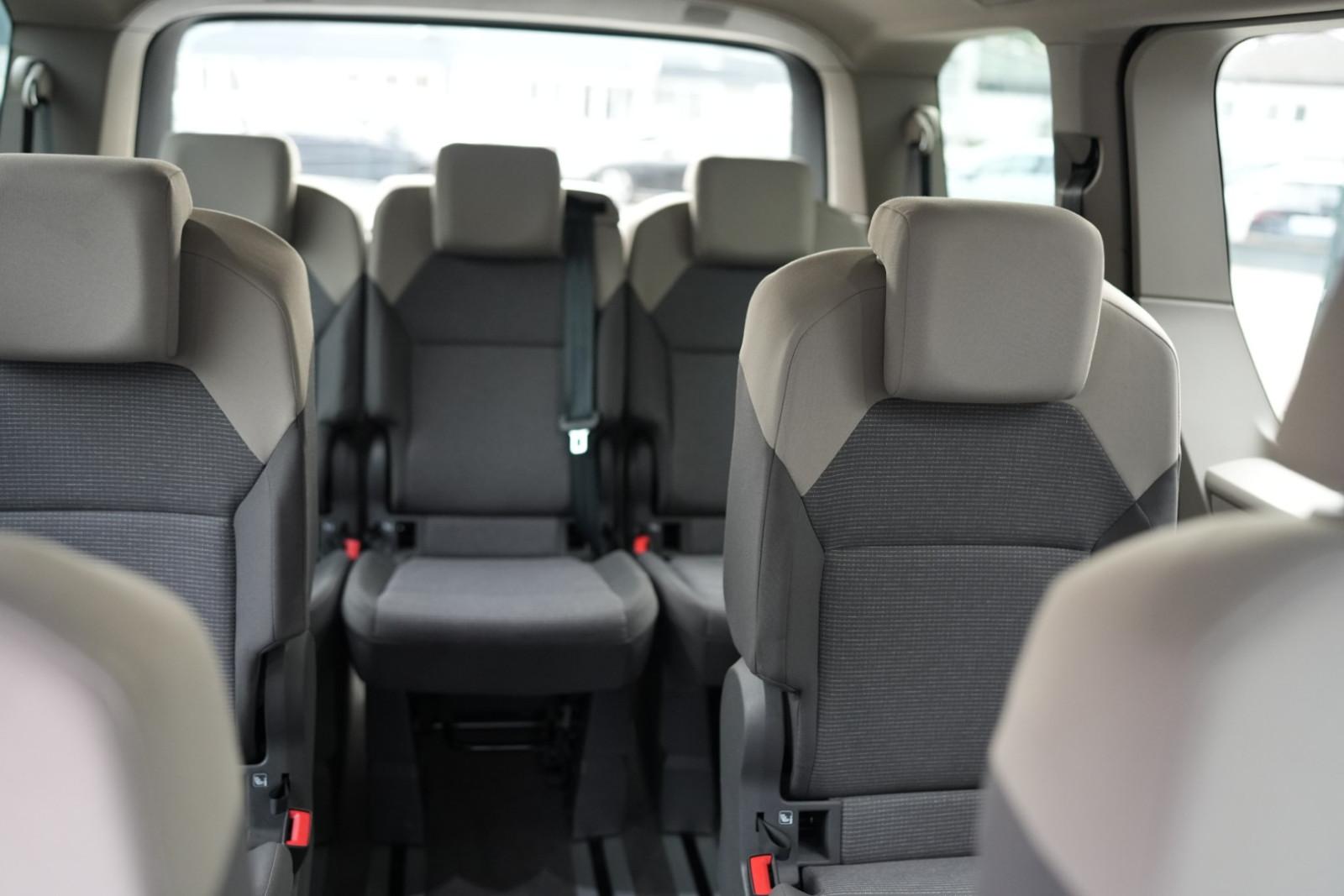 Volkswagen T7 Multivan 2.0 TDI lang*APPLE*DAB*7SITZER*1.HD*