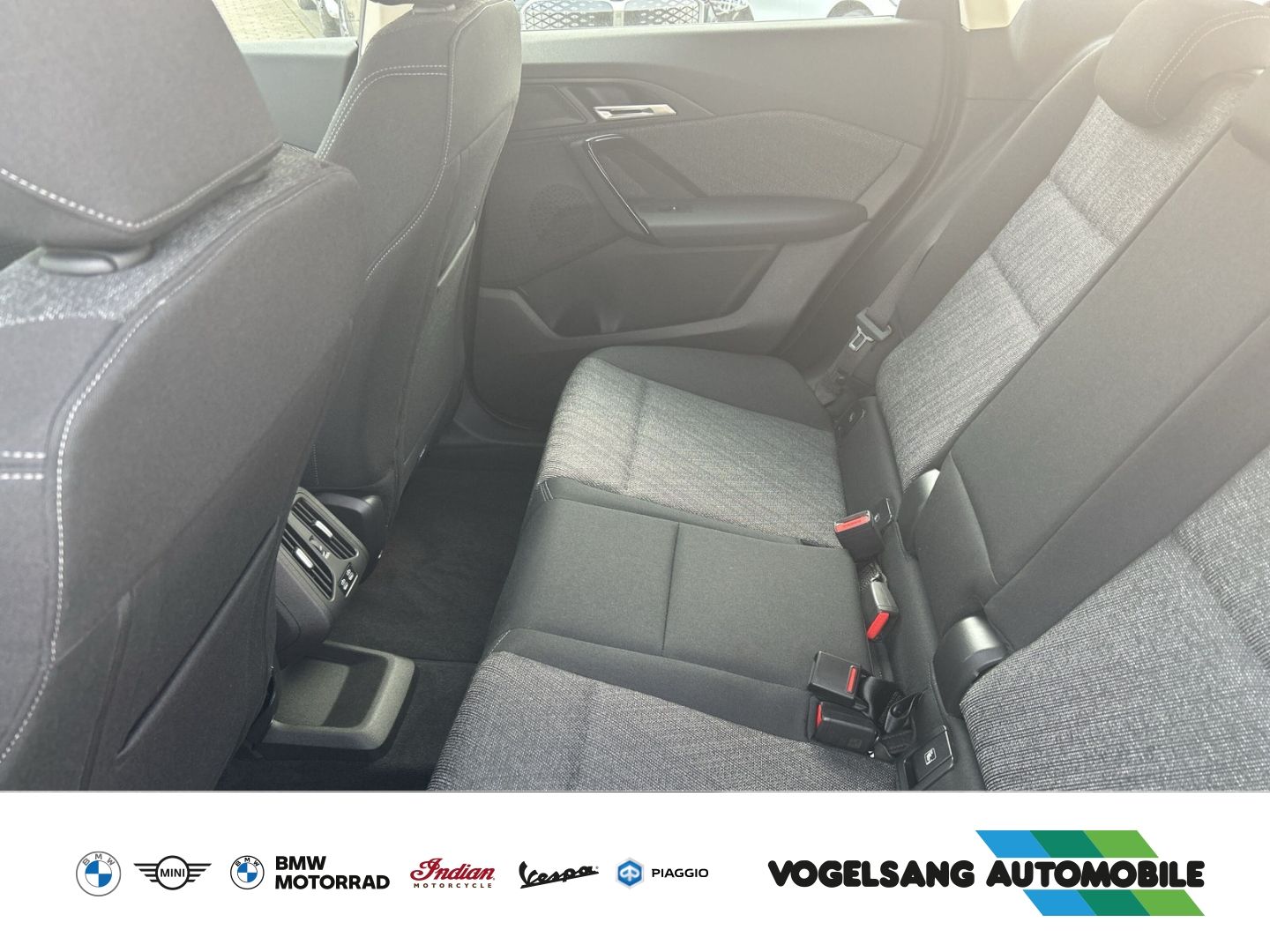 Fahrzeugabbildung BMW iX1 30xDrive,DAB,LiveCockpitPlus,Rückfahrk.,LEDS