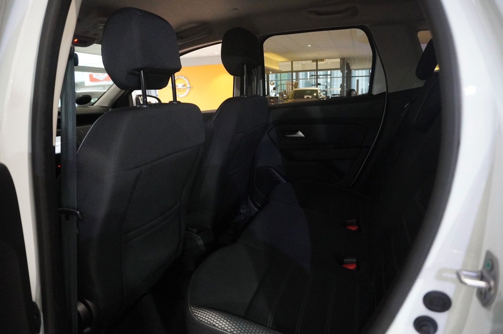 Fahrzeugabbildung Dacia Duster II 1.3 TCE PRESTIGE LED/KAMERA/SHZ/TEMP.