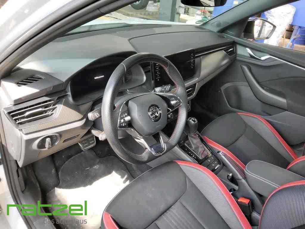 Fahrzeugabbildung SKODA Kamiq Monte Carlo 1.5 TSI DSG Panorama+Navi Digi
