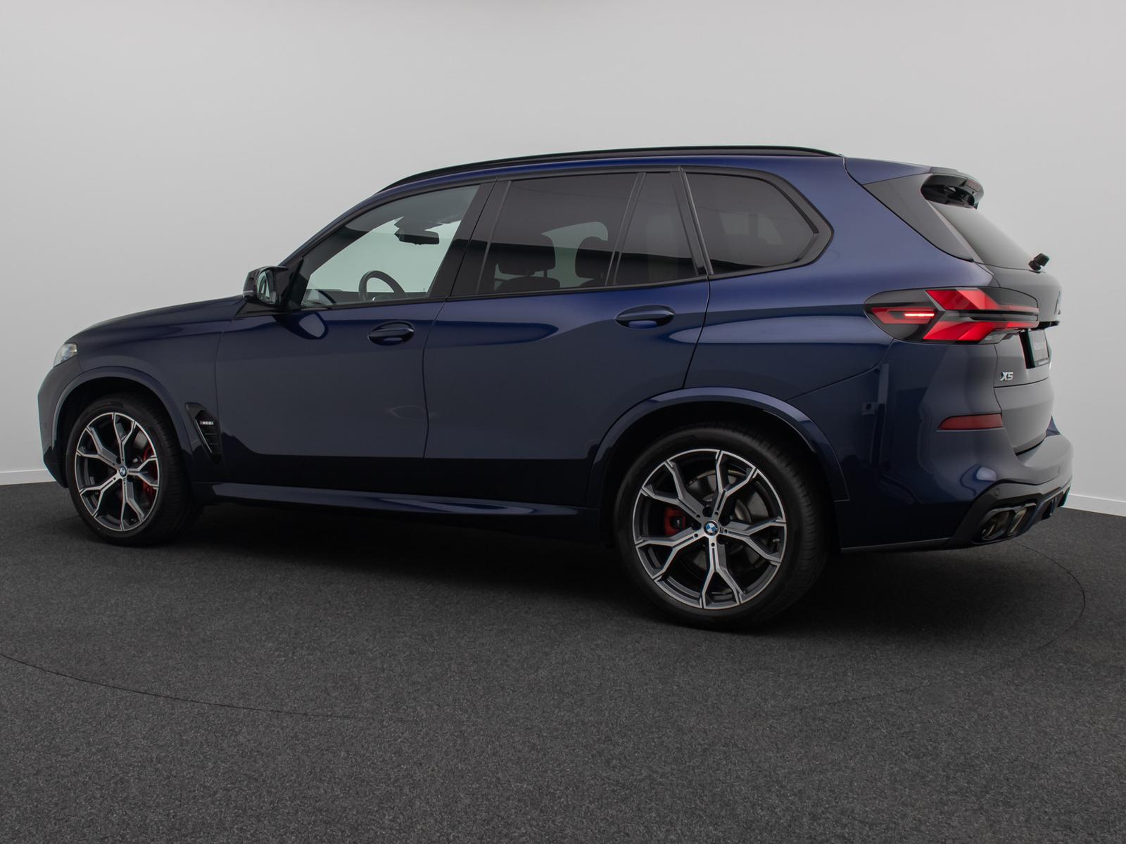 BMW X5 M60i xD 360°AHK H/K HUD Individual Belüftung