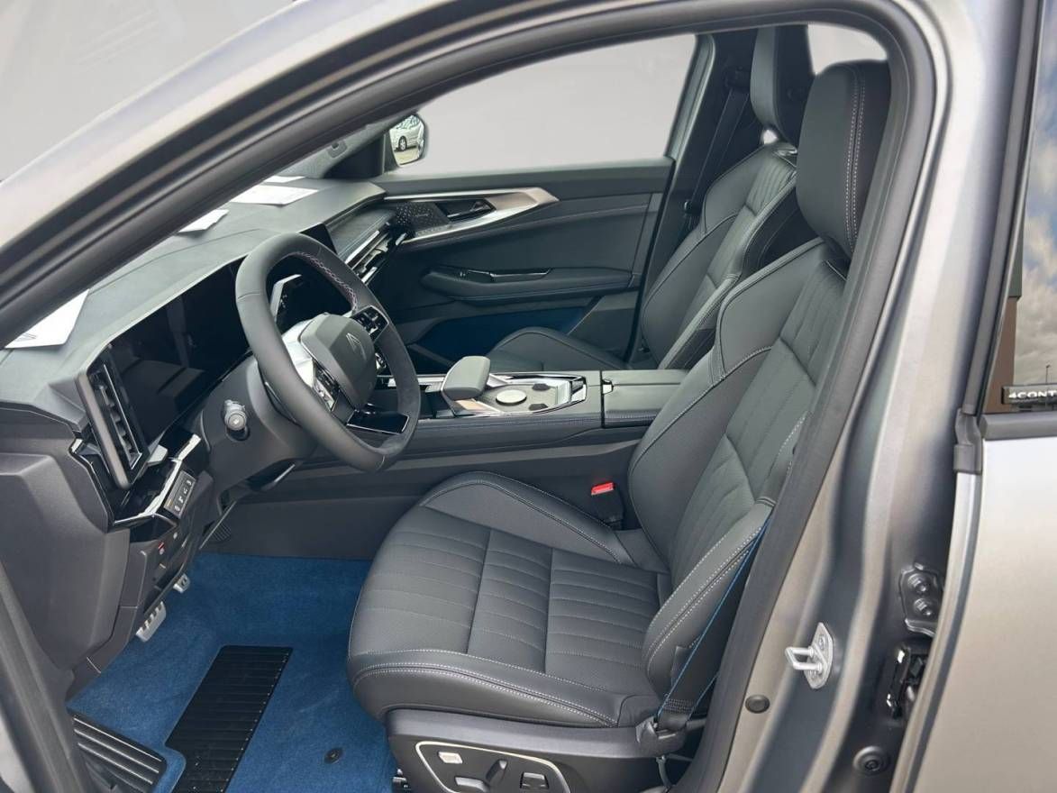 Fahrzeugabbildung Renault Rafale Esprit Alpine Hyper Hybrid E-Tech 4x4 300