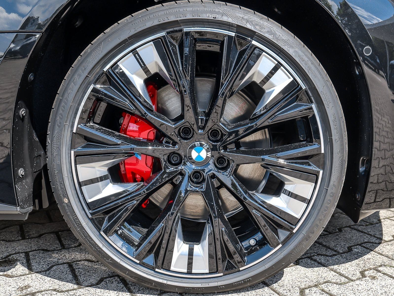 BMW i4 - Bild 4