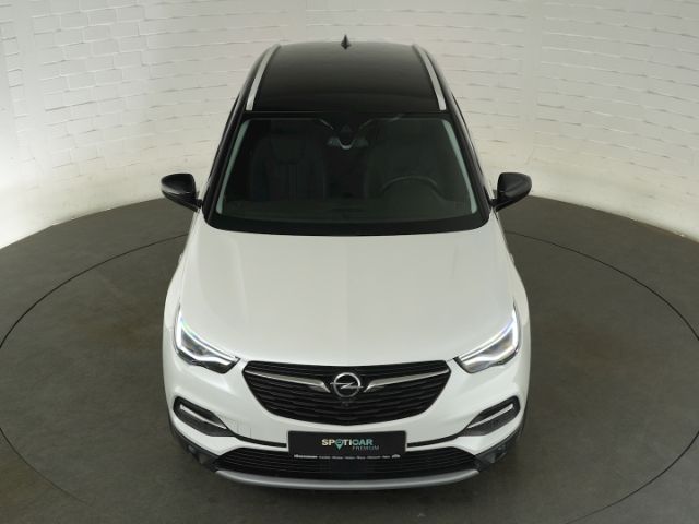 Grandland X ULTIMATE AT+NAVI+360 GRAD KAMERA+SIT