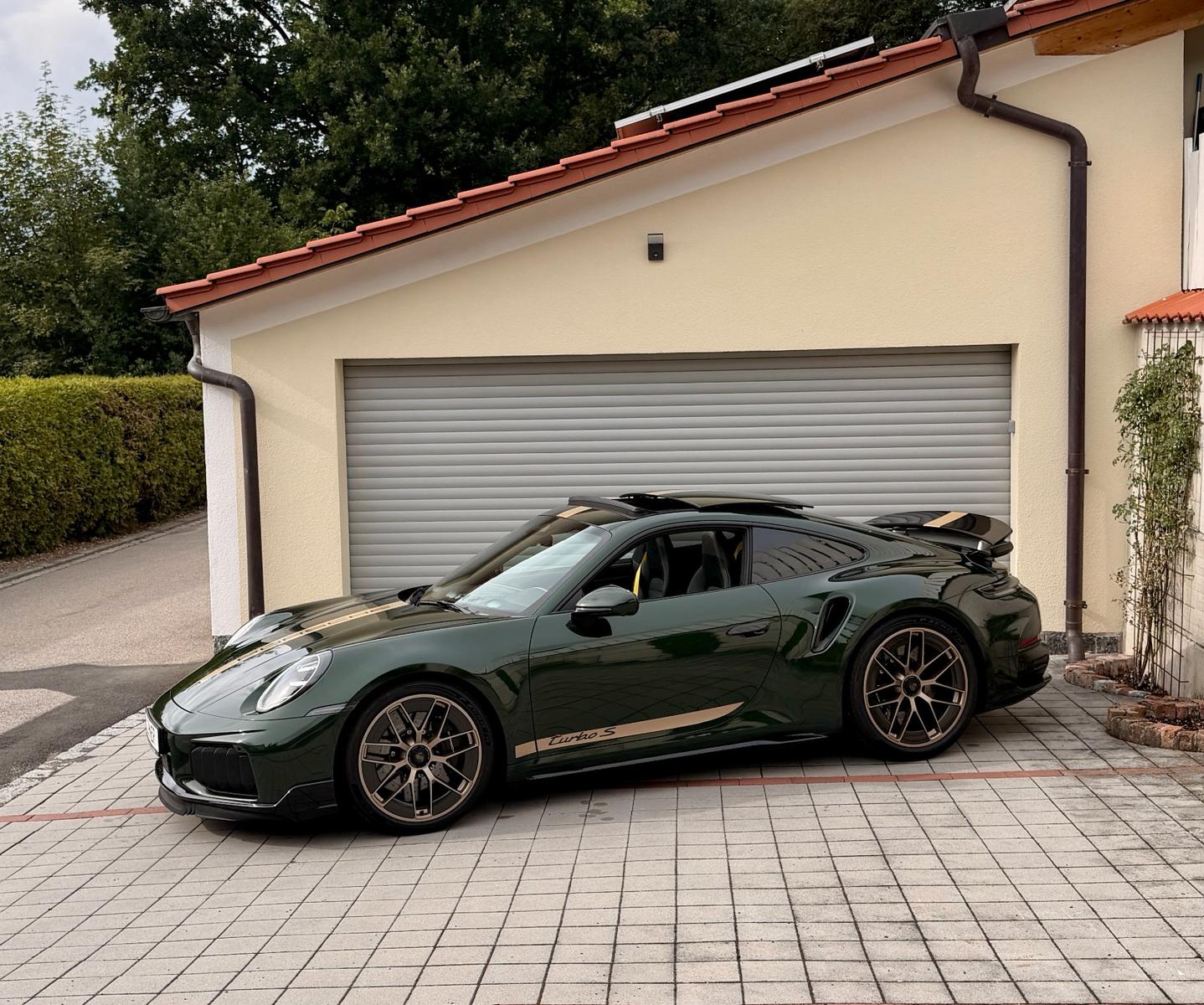 Porsche 911*992.2*TURBO*S*LIFT*VOLL*CARBON*BURMESTER*