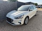 Ford Focus Turnier 1.0 EcoBoost 155 48V Titanium AHK  - Ford Focus: 1.4