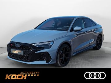 Audi RS 3 Limousine 294 kW TFSI quattro S tronic