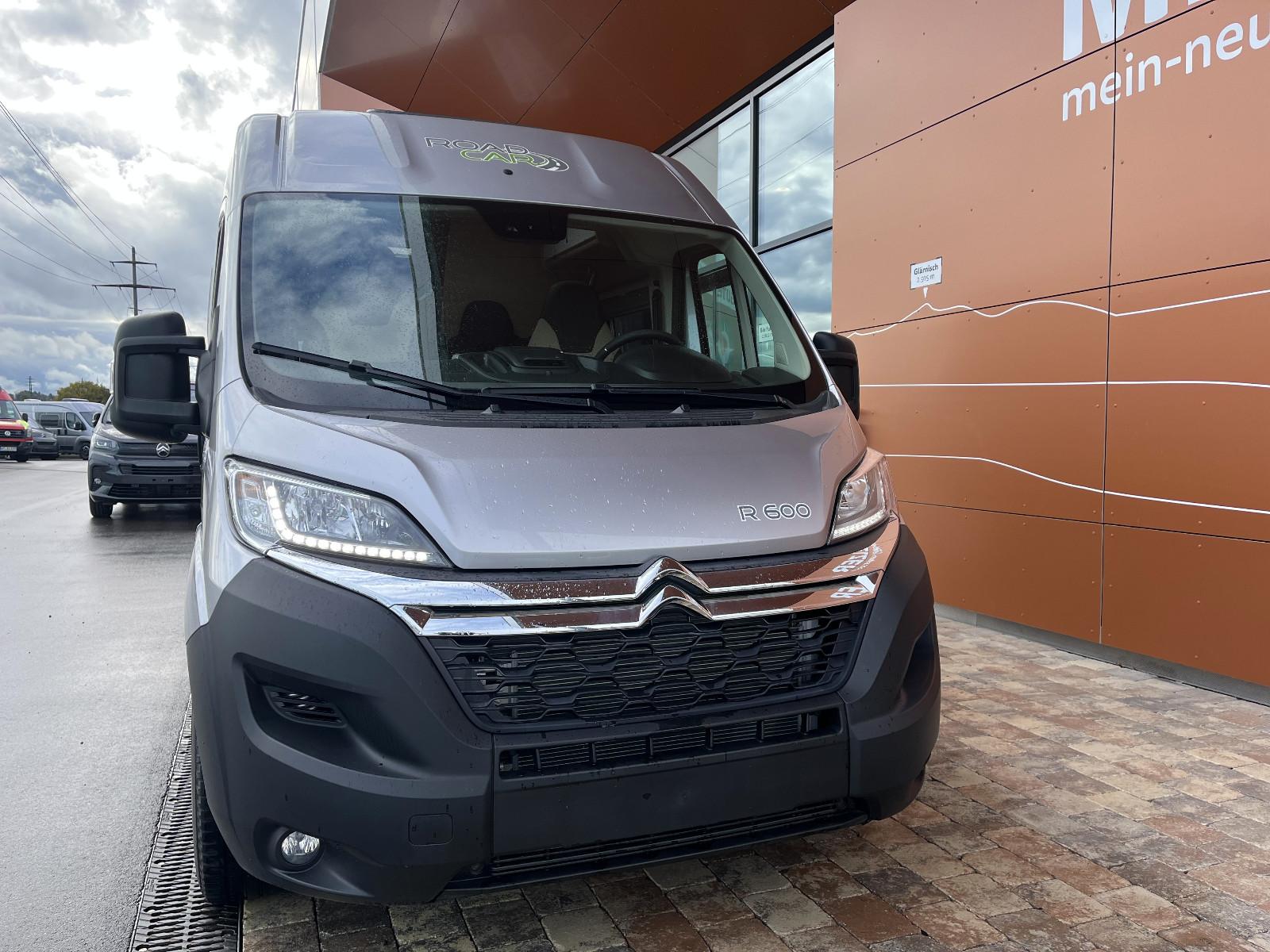 Roadcar R 600 Citroen 140PS Radio/Navi/RFK u. Markise