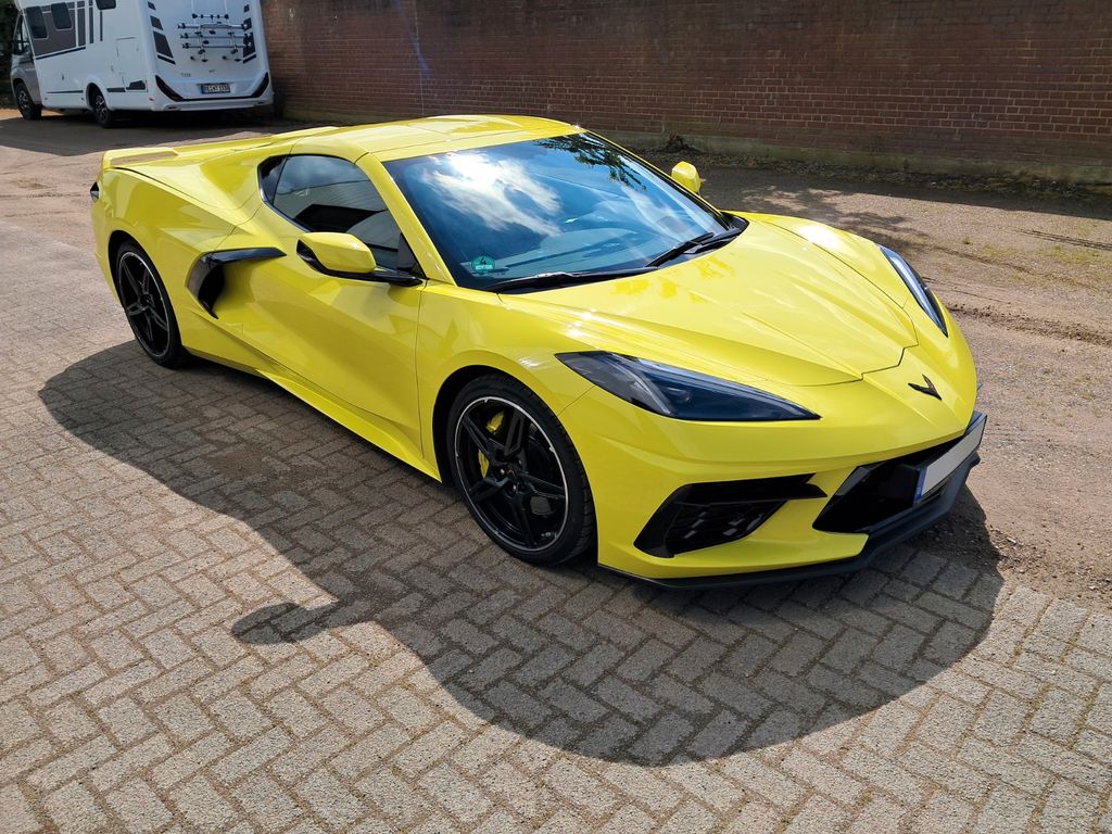 Corvette C8