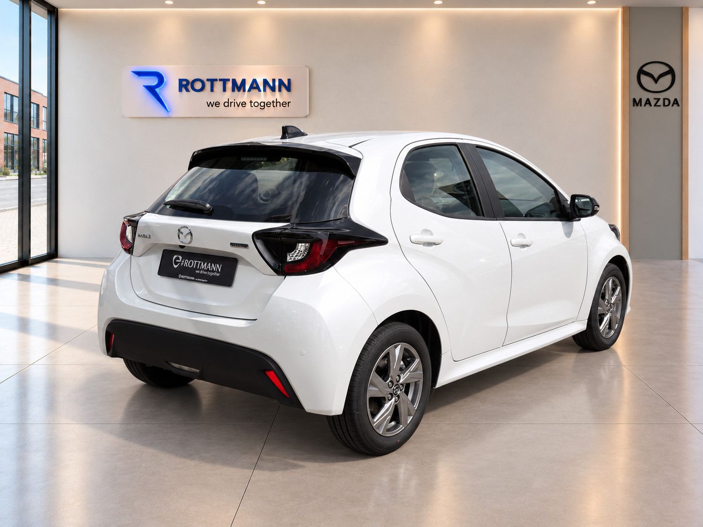 Mazda 2 Hybrid - Bild 2