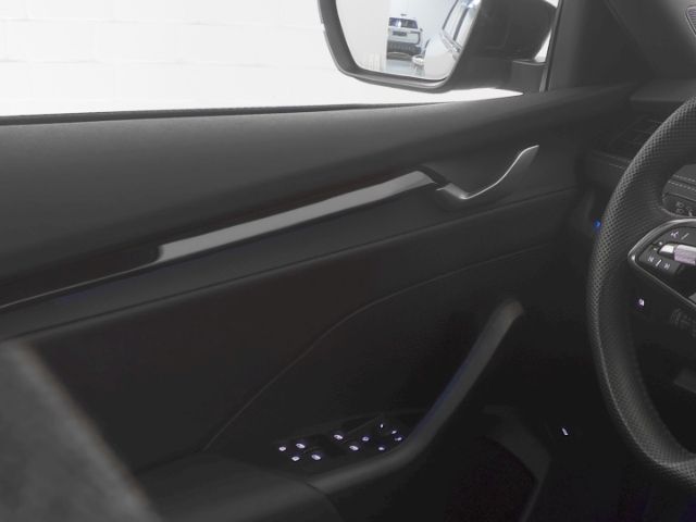 Octavia COMBI SPORTLINE TSI DSG+AHK+NAVI+360 GRA