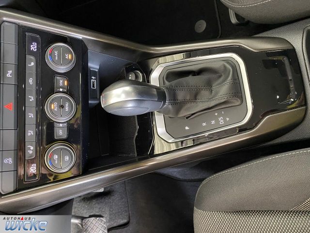 T-Roc Style 1.5TSI DSG LED NAVI RÜCKFAHRKAMERA