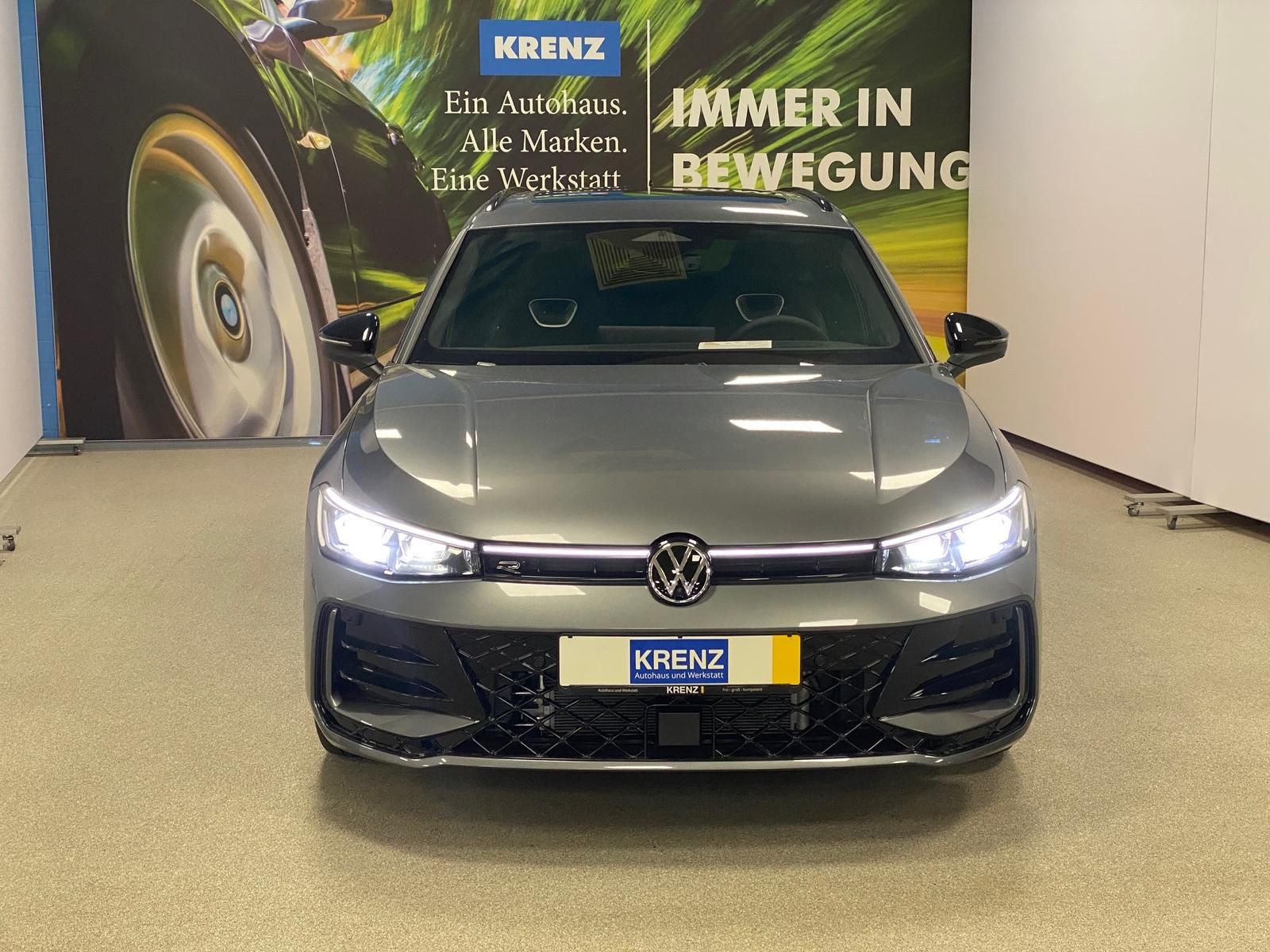 Fahrzeugabbildung Volkswagen Passat Variant 1.5 TSI eHybrid DCC R-Line
