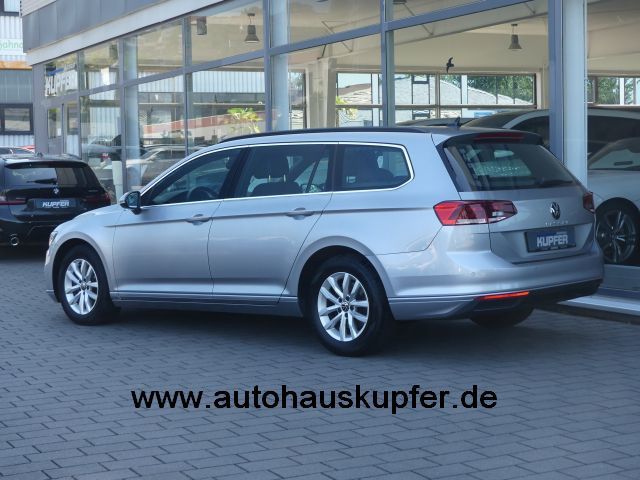 Volkswagen Passat Variant Business TDI DSG LIFE Navi-Massag imagem 3