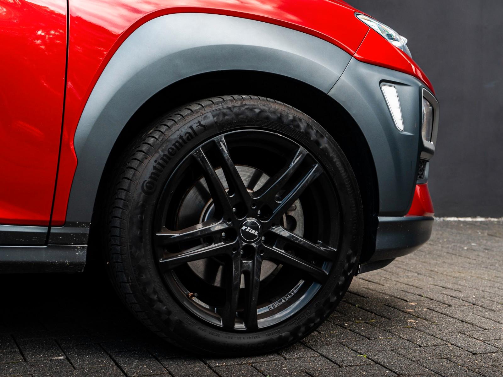 Hyundai Kona 4WD AUtomatik+Leder+SD+1Hand