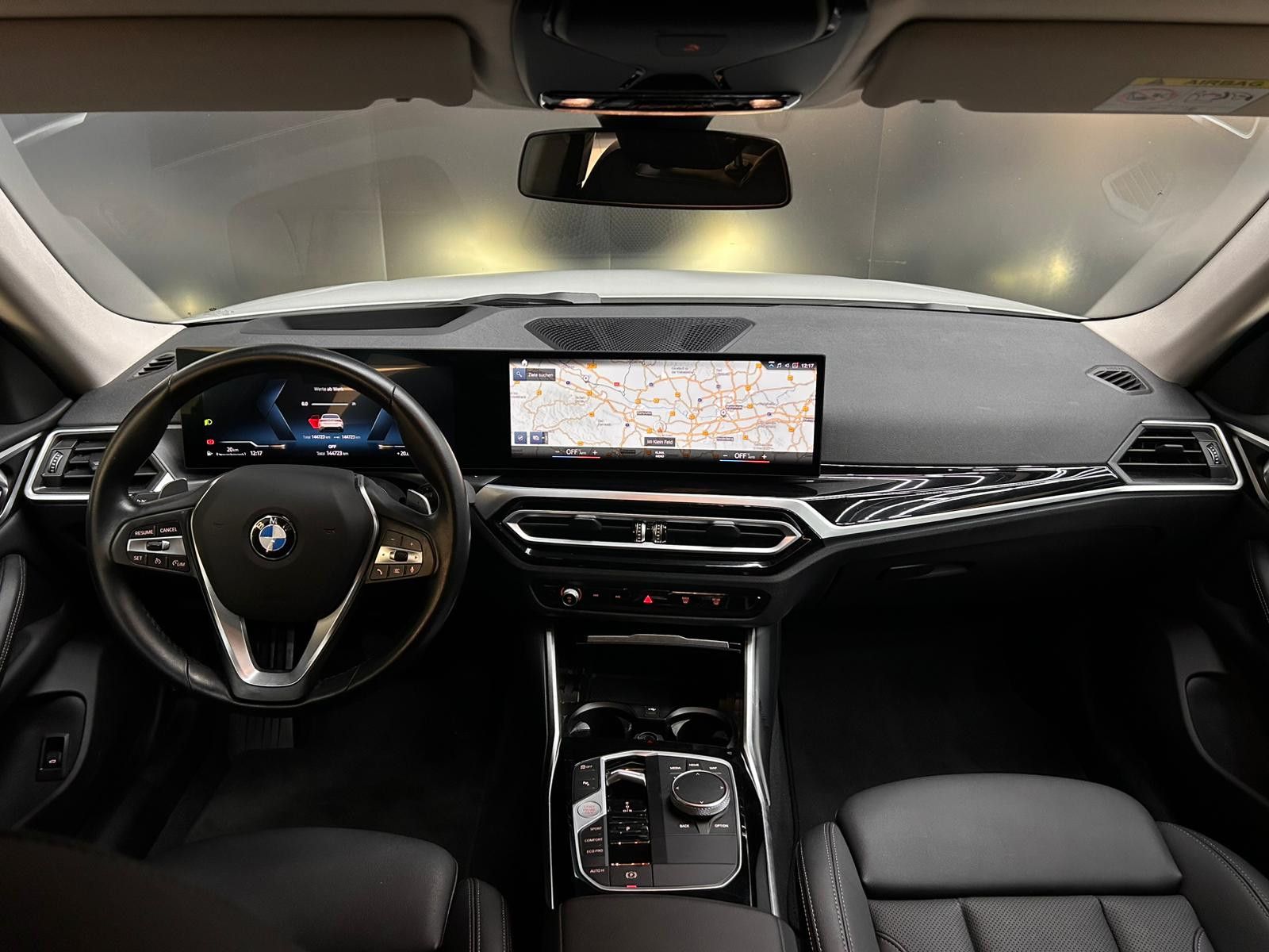 Fahrzeugabbildung BMW 420 Gran Coupé FACEL+VIRTU+LEDER+HEAD+LED+KAM+M