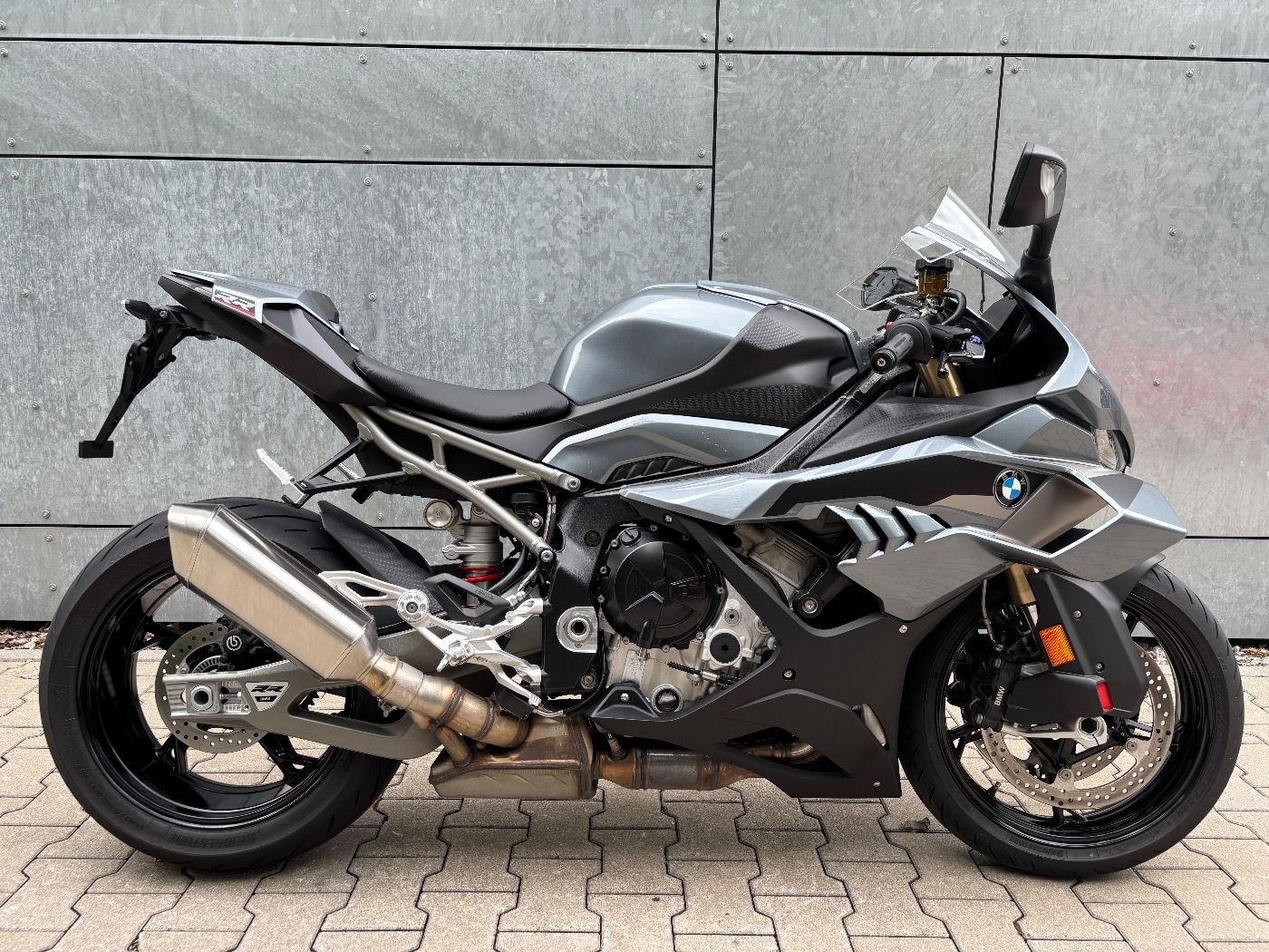 Fahrzeugabbildung BMW S 1000 RR Dynamik-Paket Frästeile