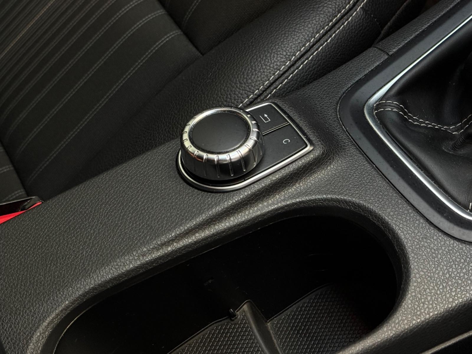 Mercedes-Benz B180|SHZ|PDC|Klimaanlage|Xenon|2.Hand|Bluetooth
