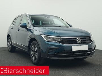 Volkswagen Tiguan - 9