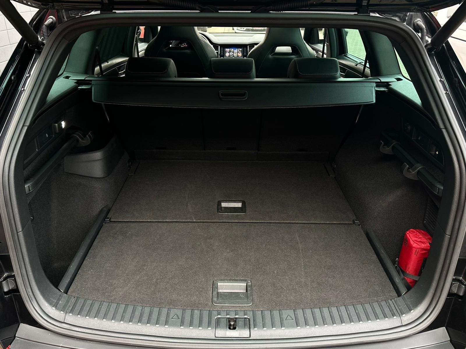 SKODA Kodiaq 2.0TDI SPORTLINE 4x4* LED#AHK#PANO#KEYLES - Image 7