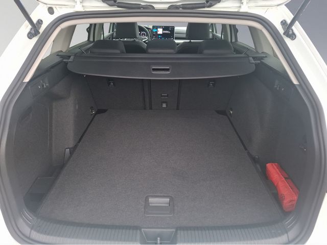 Golf VIII Variant 1.5TSI Style AHK