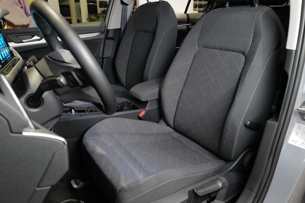 Volkswagen Golf VIII 1.0eTSI DSG Life StdHz Navi ACC Led, миниатюра 11