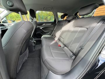 Audi A6 - 12
