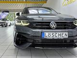 Volkswagen Tiguan R 4Motion Black Style Akrapovic H&K Sound - VW Tiguan Gebrauchtwagen in Münster