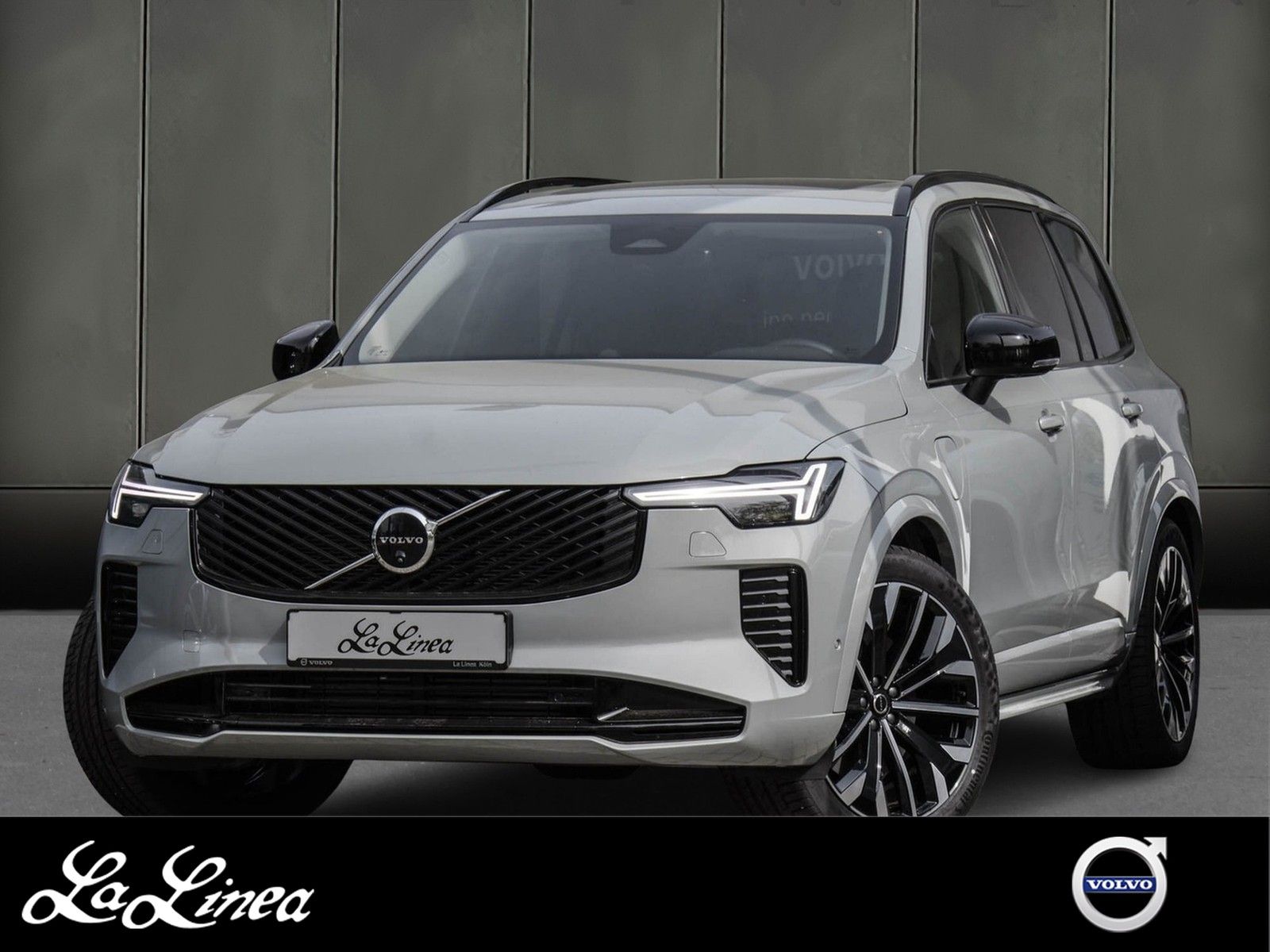 Volvo XC90 T8 AWD Reskin Plus Dark #Luftfahrwerk/360/B