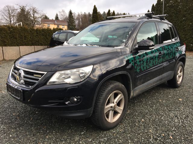 Volkswagen Tiguan 2.0 TSI Track & Field 4Motion