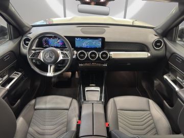 Mercedes GLB 200 - 8